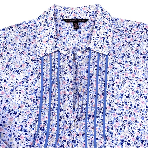 EUC Victoria's Secret Ditsy Floral Poplin Shirt XS - Picture 11 of 15